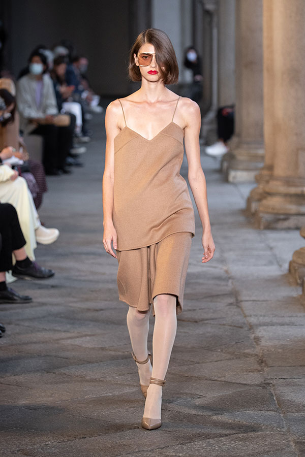 Runway Ss21 004 Max Mara Runway Ss21 004 Max Mara