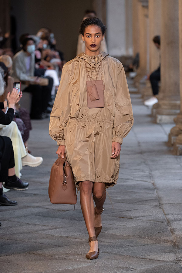 Runway Ss21 017 Max Mara Runway Ss21 017 Max Mara